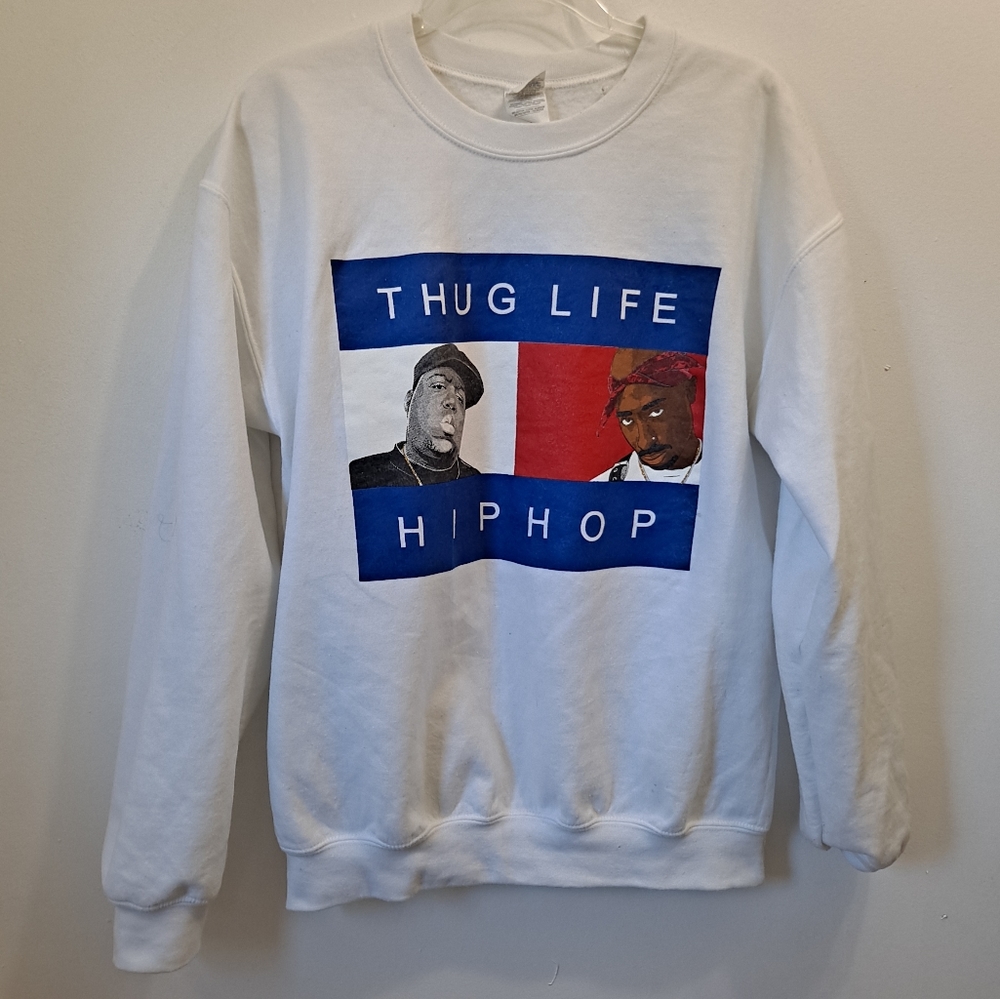 Gildan Thug Life Hip Hop Tommy Hilfiger Logo 2pac Biggie Sweat Shirt Siz…